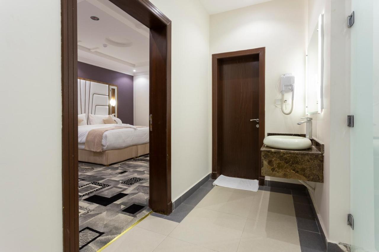 Dior Inn Apartment Hotel Jeddah Exterior photo